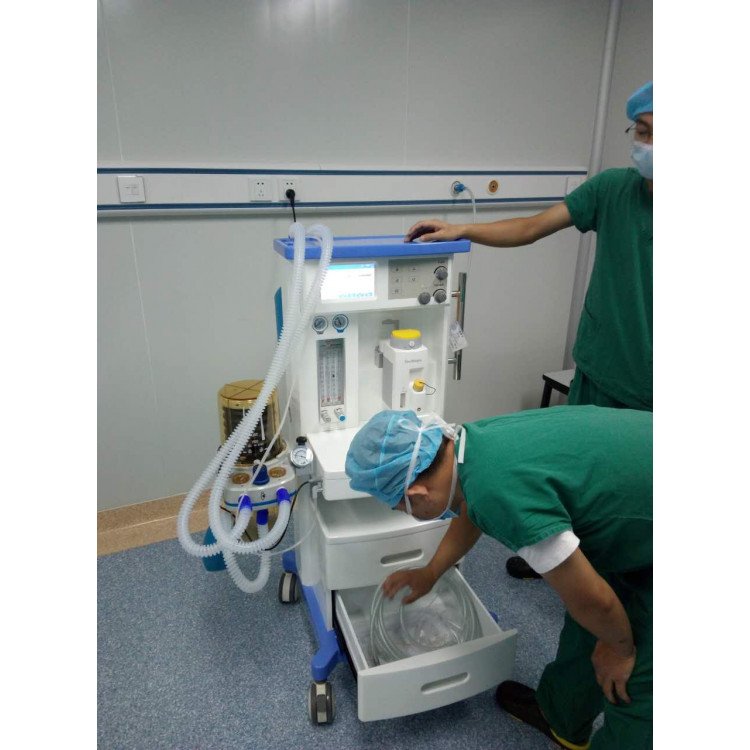 S6100D Anesthesia Machine - Image 2